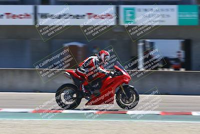 media/Aug-29-2025-TrackDaz (Fri) [[e7163b0dc3]]/B Plus/1220pm (Turn 11)/